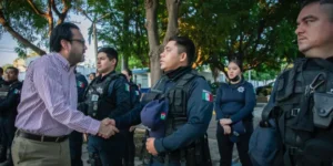 Les regresan armas a transitos y policias municipales