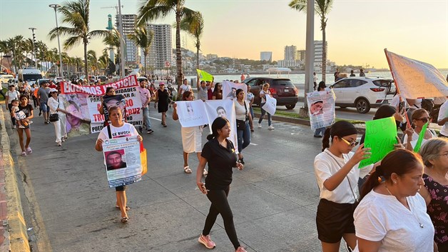 Protesta por desaparecidos en Mazatlán