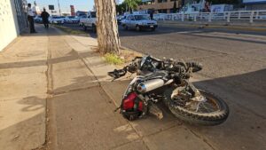 motociclista-se-accidenta-en-culiacan