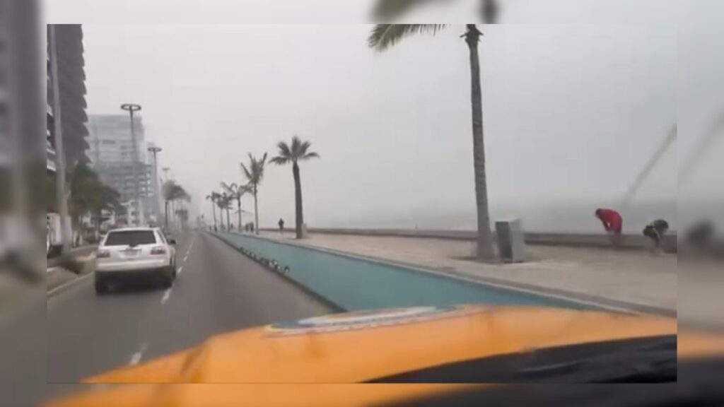 fuerte-neblina-en-mazatlan