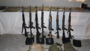 decomisan-armas-diversas-en-mazatlan6 (1)