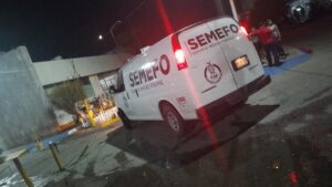 camioneta-de-semefo-afuera-de-hospital-en-culiacan