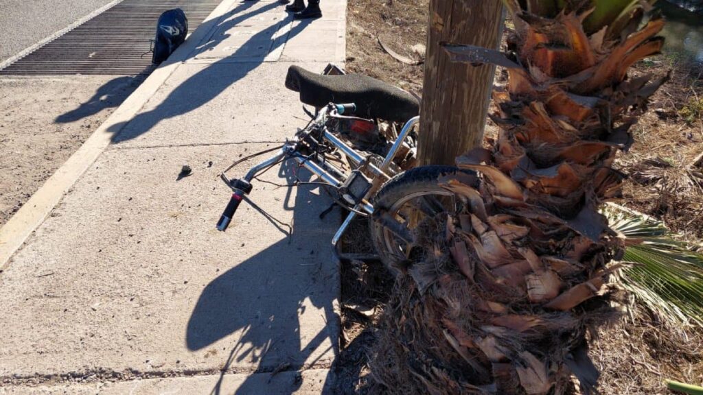 muere-motociclista-tras-accidentarse