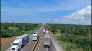 mazatlan-culiacan-carretera-abierta-focus-0-0-966-544
